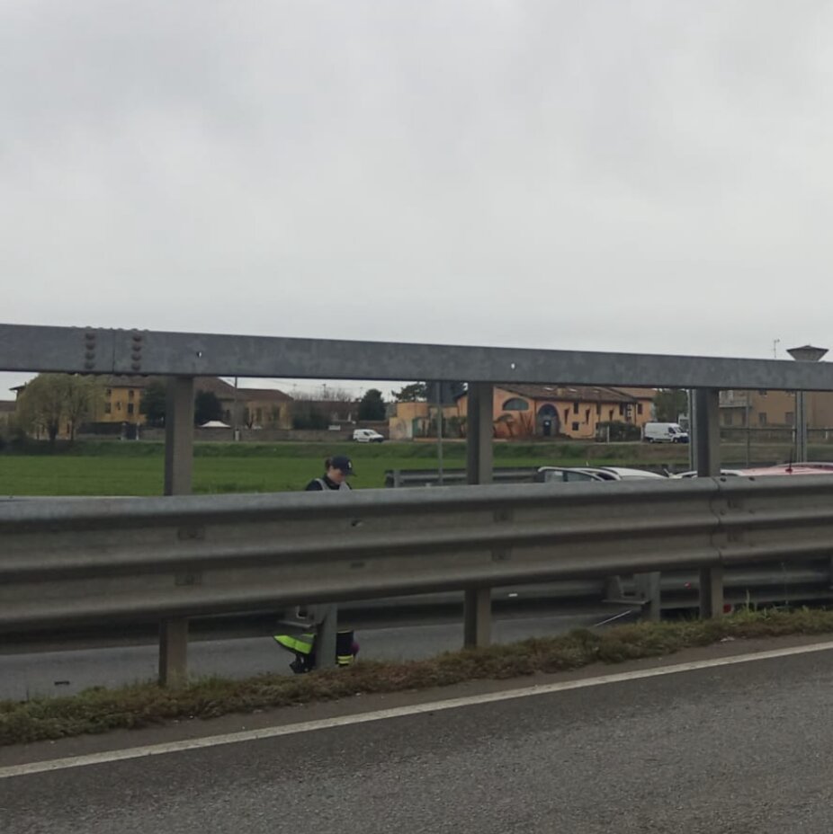 Frontale sulla SP236: traffico paralizzato