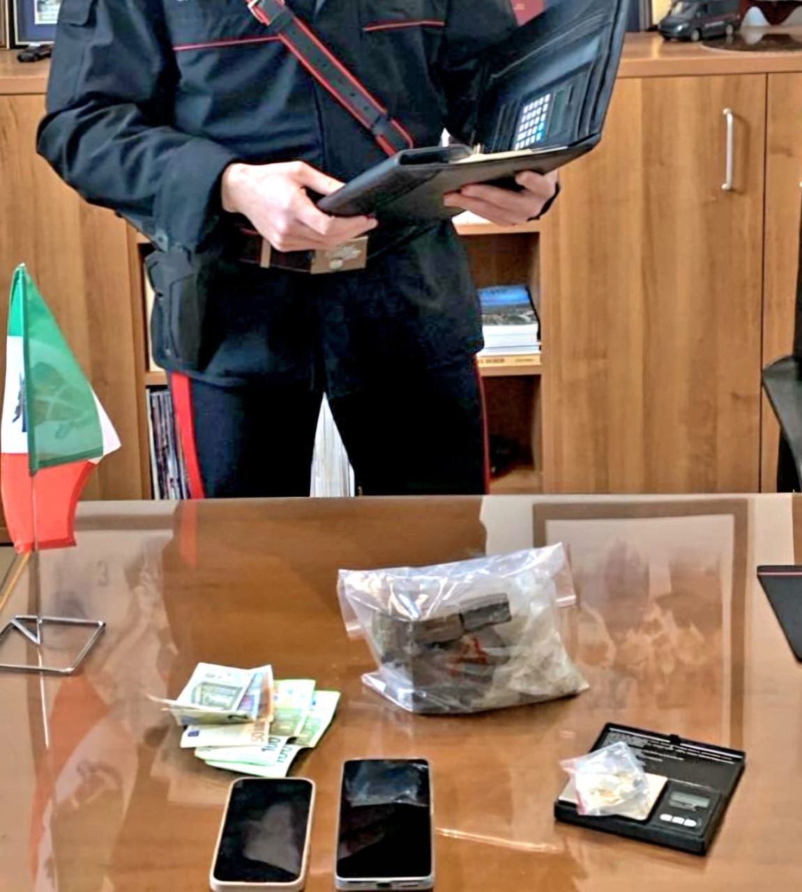 Spacciatore 24enne arrestato a Calcinato con droga in un edificio abbandonato