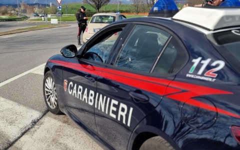 Furgone rubato: rocambolesca fuga da Bedizzole a Lonato del Garda