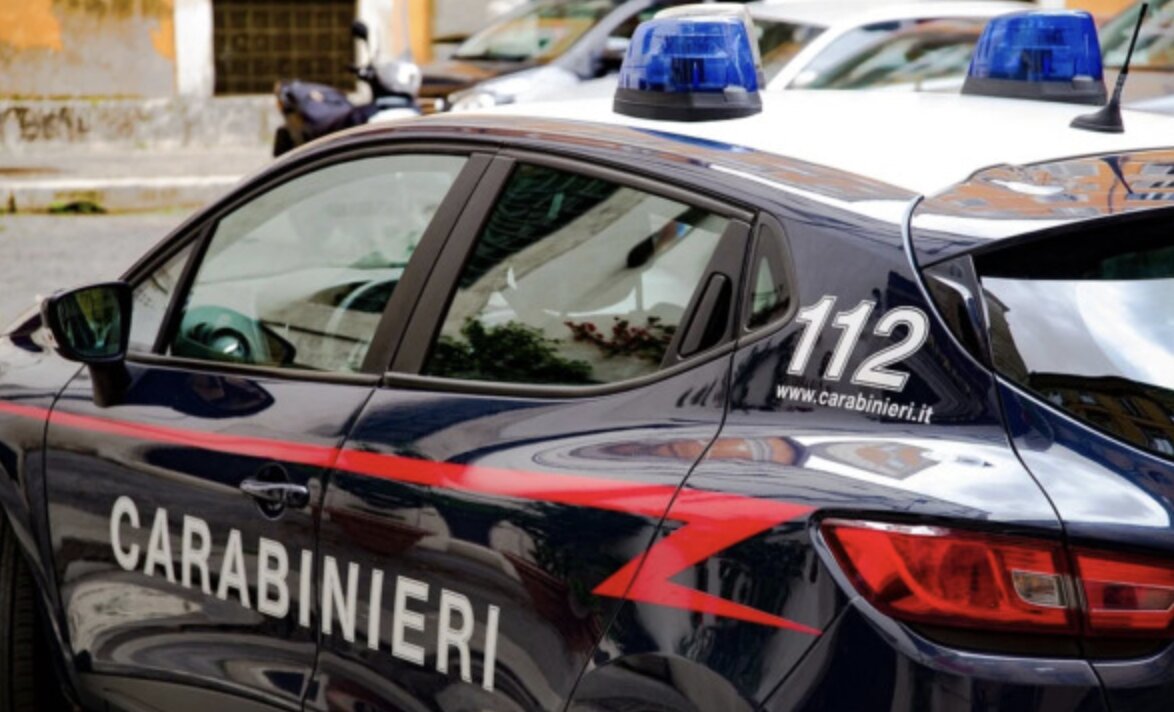 Montichiari: arrestato spacciatore dopo tentativo di fuga, sequestrati 5mila euro