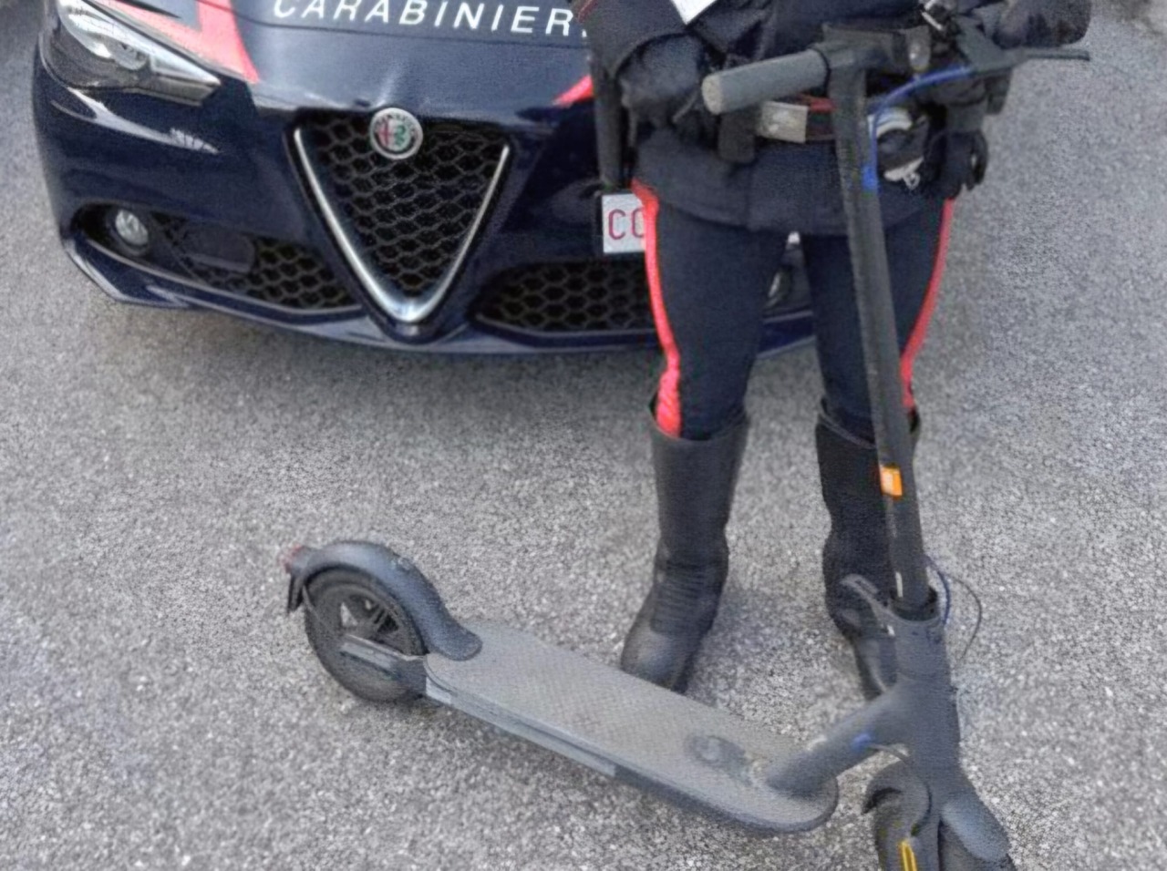 Tre giovani denunciati per aggressione con un monopattino elettrico a Carpenedolo