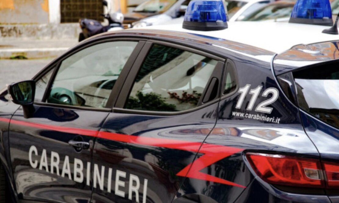 Castiglione delle Stiviere: incendiato un appartamento con una 12enne sola, madre denunciata